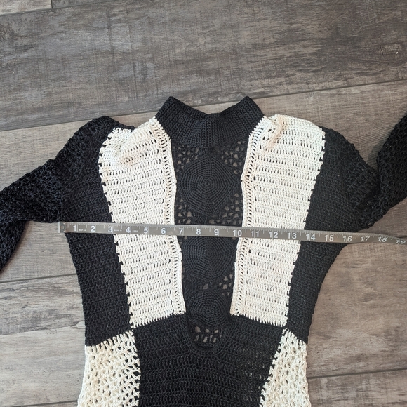 Andrea Almeida Black And White Crochet Greta Mini Dress Xs - Picture 9 of 16